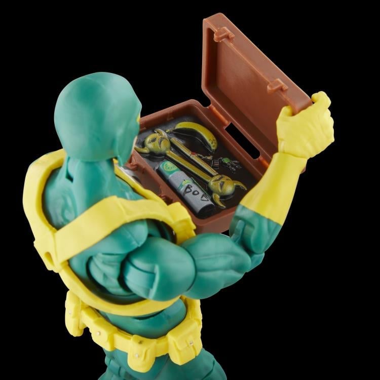Marvel Legends Deadpool & Bob, Agent of Hydra SDCC 2023 Exclusive Action Figure Two-Pack Gallery Image 9