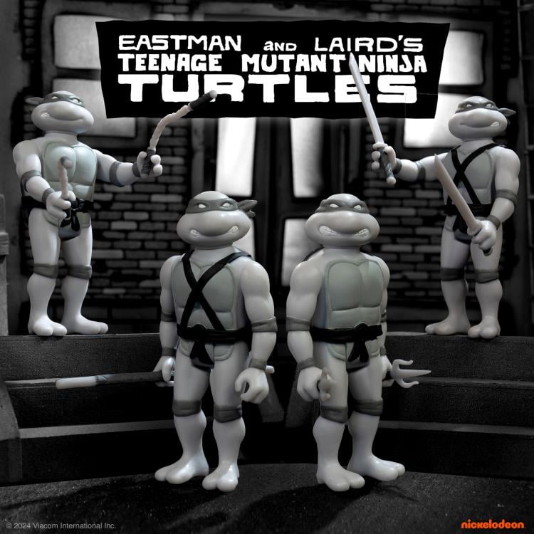 Teenage Mutant Ninja Turtles ReAction Raphael (Comic Greyscale) Figure Gallery Image 5