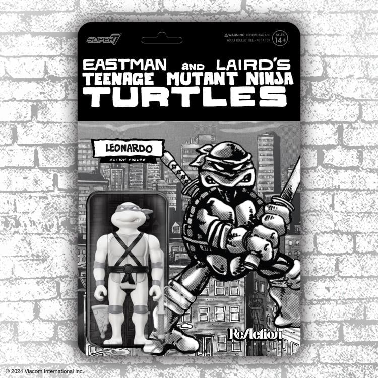 Teenage Mutant Ninja Turtles ReAction Leonardo (Comic Greyscale) Figure Gallery Image 6
