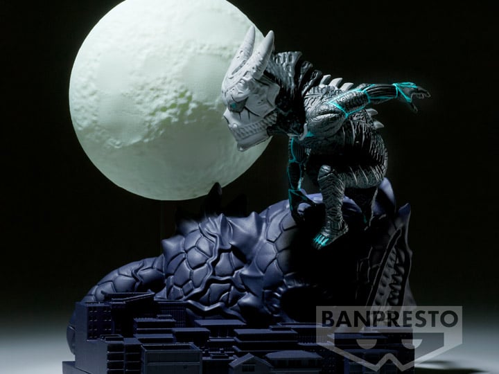 Kaiju No. 8 World Collectable Figure Log Stories Kaiju No. 8 Gallery Image 1