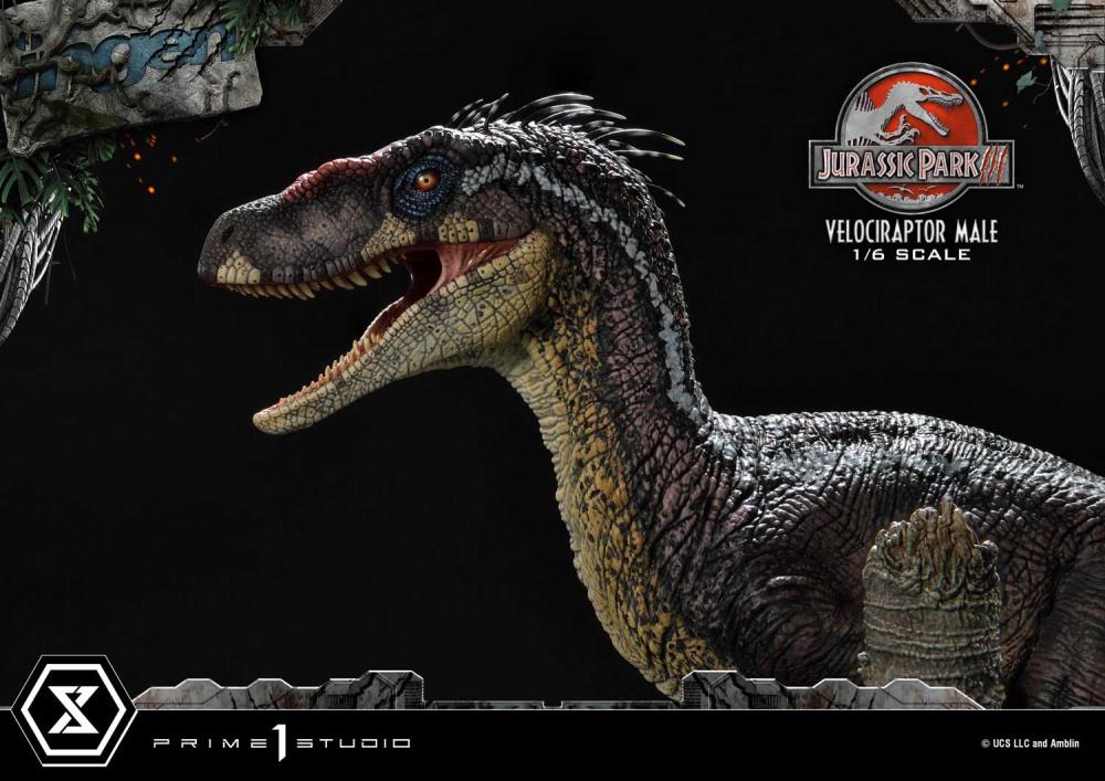 Jurassic Park III Legacy Museum Collection Velociraptor Male 1/6 Scale Limited Edition Statue (with Bonus) Gallery Image 43