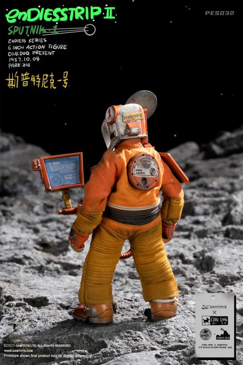 ENDLESS TRIP 2 Astronaut & Sputnik-1 1/12 Scale Figure & Vehicle Set