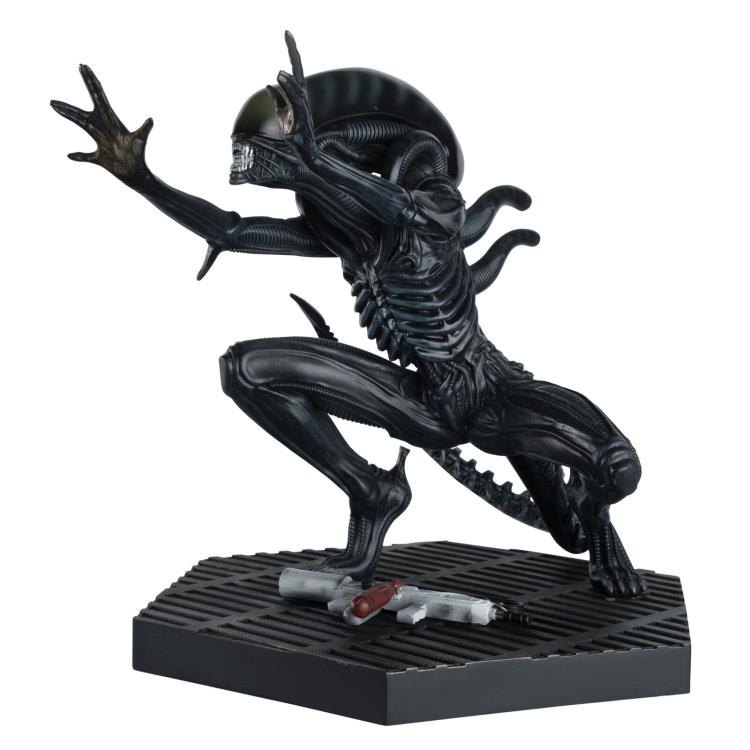 Alien Vent Attack Xenomorph 1/6 Scale Limited Edition Mega Statue Gallery Image 5