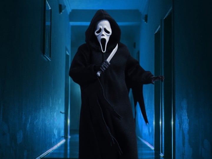 Ghost Face Lives Action Figure | One:12 Collective Ghost Face