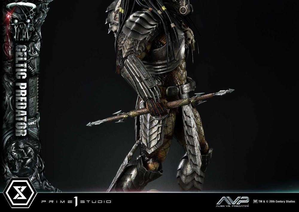 Alien vs. Predator Museum Masterline Celtic Predator 1/3 Scale Limited Edition Statue (With Bonus) Gallery Image 47