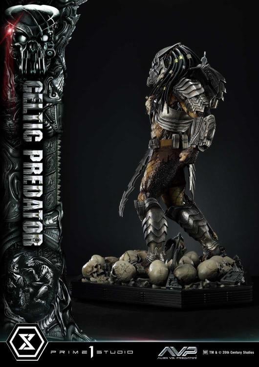 Alien vs. Predator Museum Masterline Celtic Predator 1/3 Scale Limited Edition Statue (With Bonus) Gallery Image 13