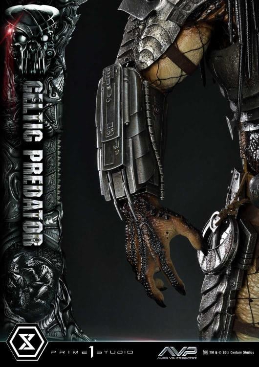 Alien vs. Predator Museum Masterline Celtic Predator 1/3 Scale Limited Edition Statue (With Bonus) Gallery Image 31
