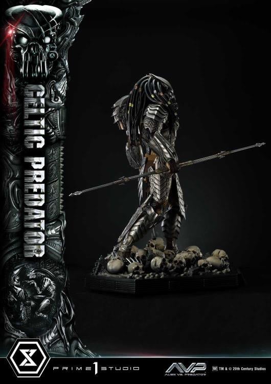 Alien vs. Predator Museum Masterline Celtic Predator 1/3 Scale Limited Edition Statue (With Bonus) Gallery Image 19