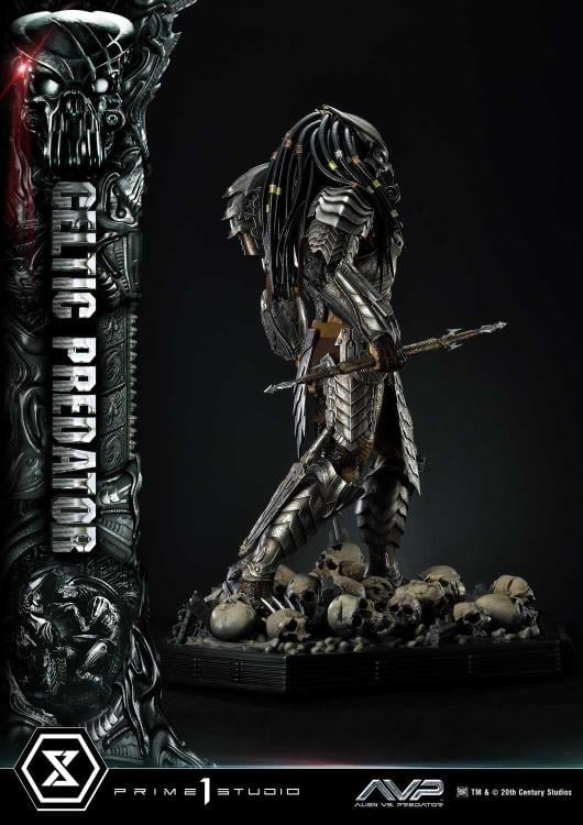 Alien vs. Predator Museum Masterline Celtic Predator 1/3 Scale Limited Edition Statue (With Bonus) Gallery Image 18