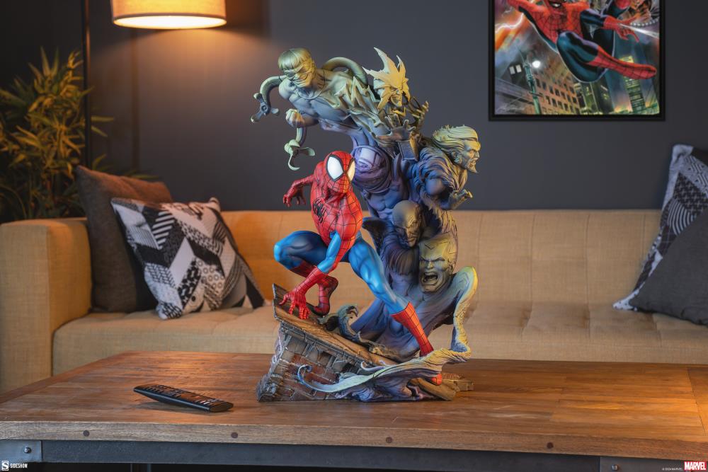 Marvel Premium Format Spider-Man Statue Gallery Image 7
