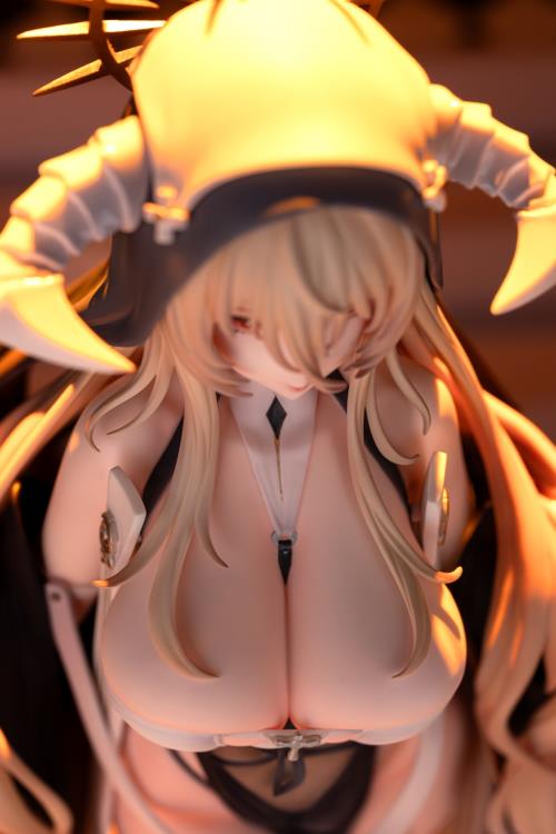 Azur Lane Implacable 1/6 Scale Figure Gallery Image 8