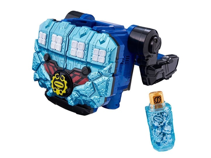 Kamen Rider Build Super Best DX Grease Blizzard Knuckle Replica Gallery Image 1