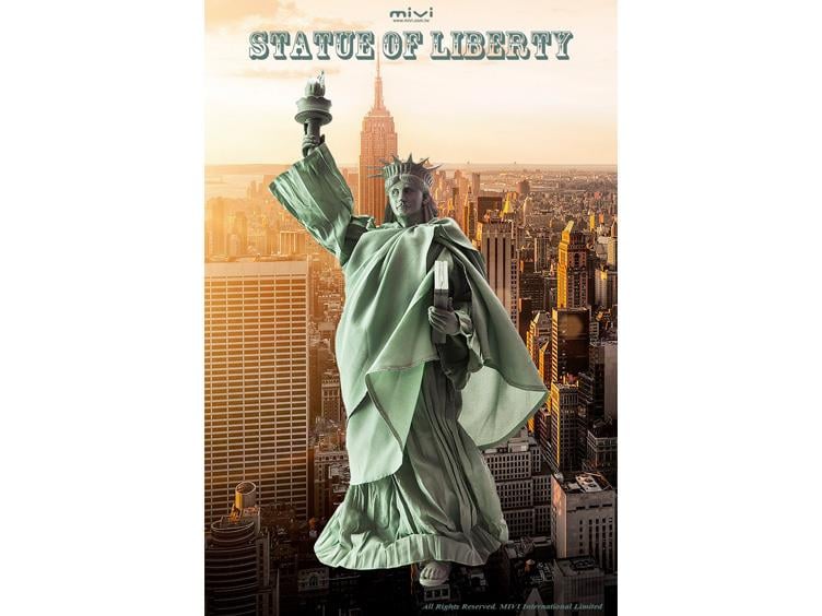 Statue of Liberty Accessory Set Gallery Image 1