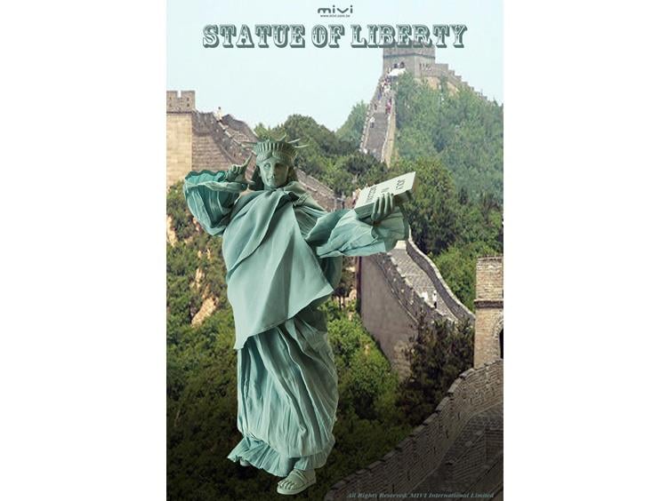 Statue of Liberty Accessory Set Gallery Image 3