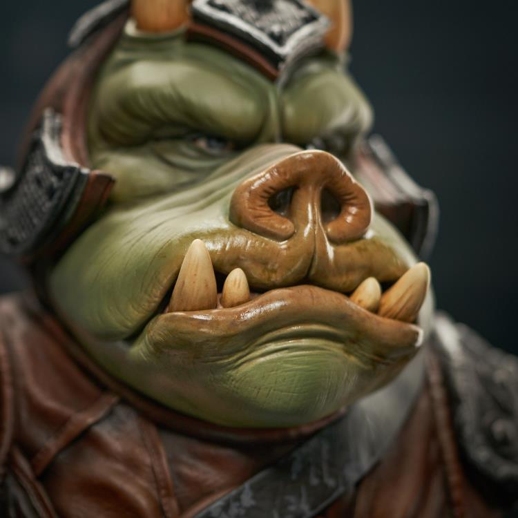 Star Wars: Return of the Jedi Legends in 3D Gamorrean Guard 1/2 Scale Limited Edition Bust Gallery Image 12