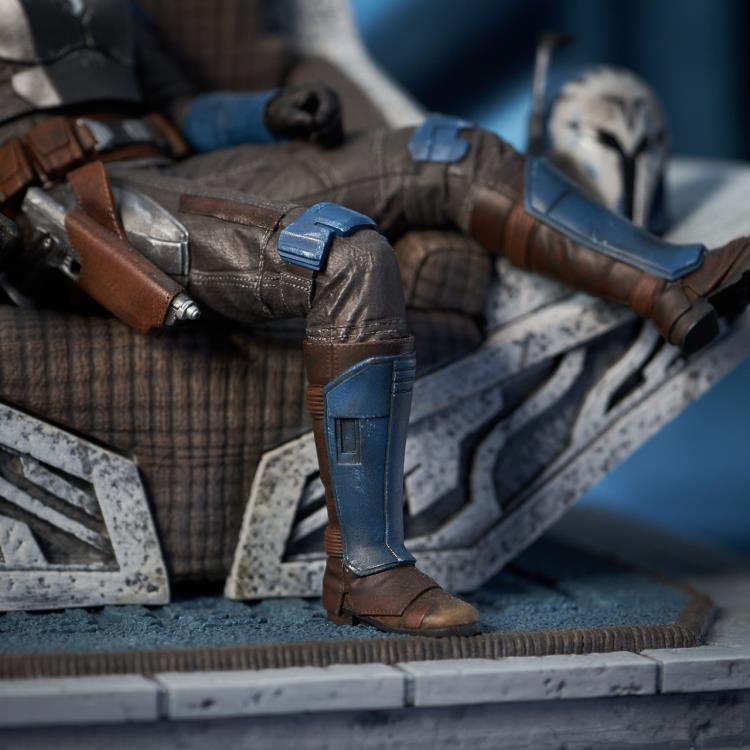 The Mandalorian Premier Collection Bo-Katan on Throne 1/7 Scale Limited Edition Statue Gallery Image 14