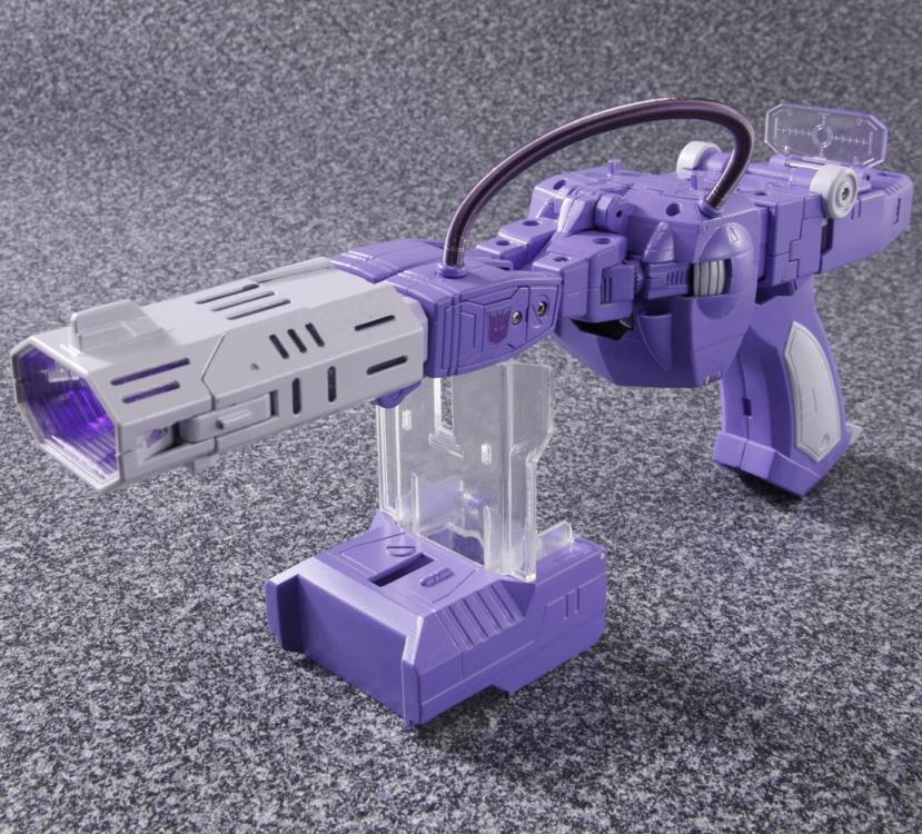 Transformers Masterpiece MP-29 Destron Laserwave (Shockwave) Gallery Image 8