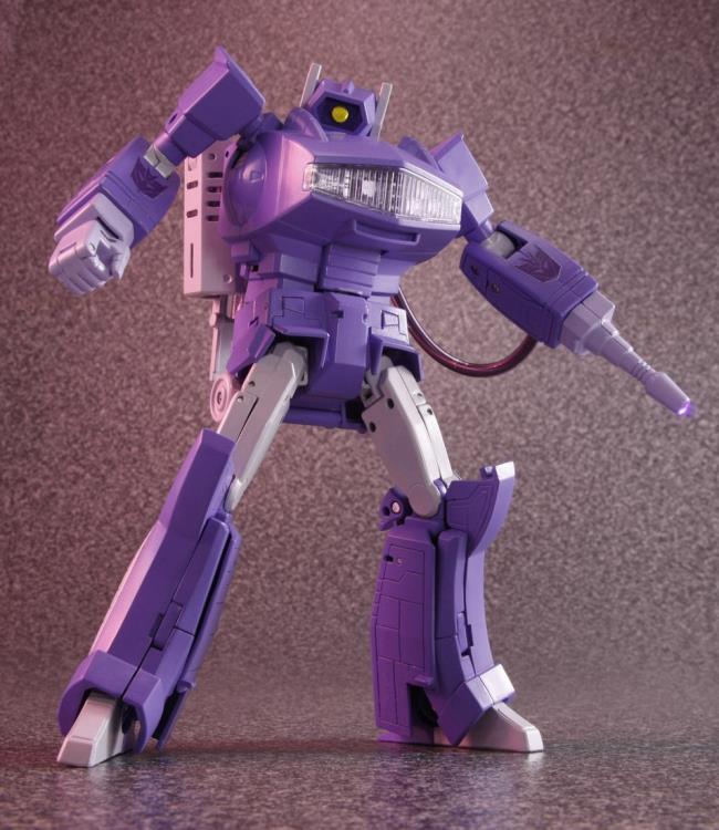 Transformers Masterpiece MP-29 Destron Laserwave (Shockwave) Gallery Image 7
