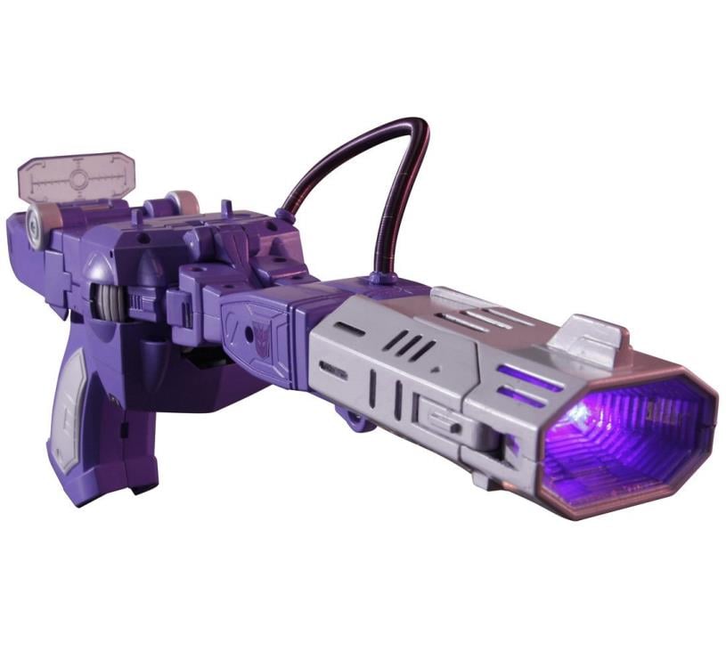 Transformers Masterpiece MP-29 Destron Laserwave (Shockwave) Gallery Image 9