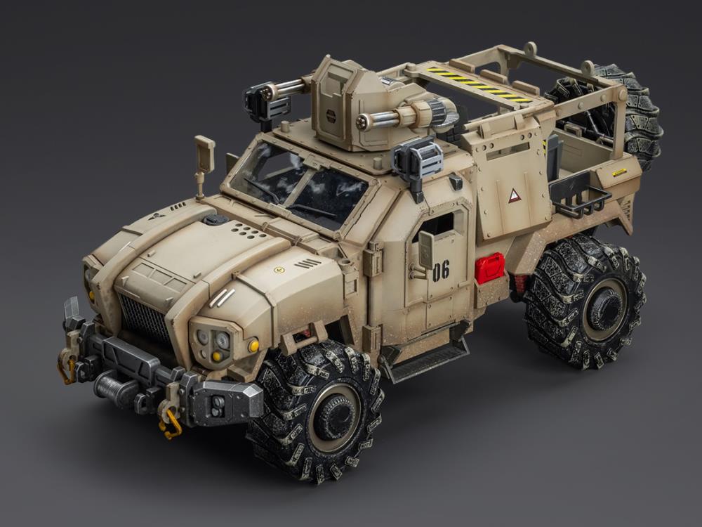 Military Figures Cyclone Assault Armored Car 1/18 Scale Vehicle