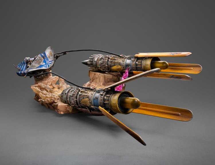 Star Wars: The Phantom Menace Anakin's Podracer 1/20 Demi Art Scale Limited Edition Statue Gallery Image 3