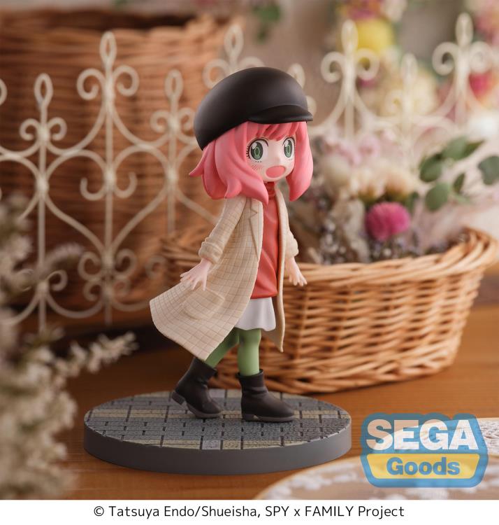 Spy x Family Luminasta Anya Forger (Stylish Look Vol. 1.5 Ver.) Figure Gallery Image 4