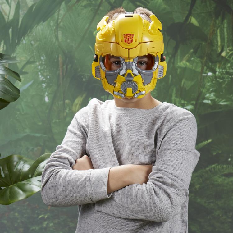 Transformers: Rise of the Beasts 2-in-1 Bumblebee Converting Mask Gallery Image 9