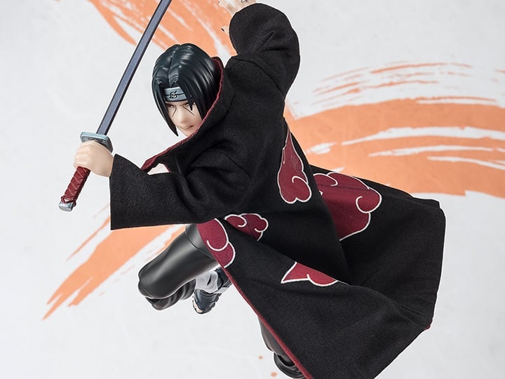 Naruto: Shippuden S.H.Figuarts Itachi Uchiha (NARUTOP99 Edition) Action Figure Gallery Image 1
