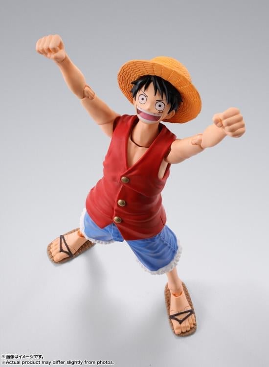 One Piece S.H.Figuarts Monkey D. Luffy (Romance Dawn) Action Figure Gallery Image 4