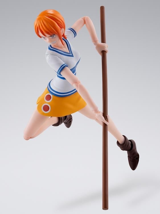 One Piece S.H.Figuarts Nami (Romance Dawn) Action Figure Gallery Image 7