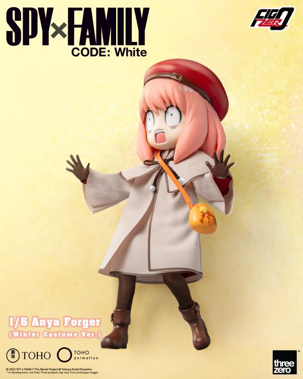 Spy x Family Code: White FigZero Anya Forger (Winter Costume Ver.) 1/6 Scale Figure Gallery Image 6
