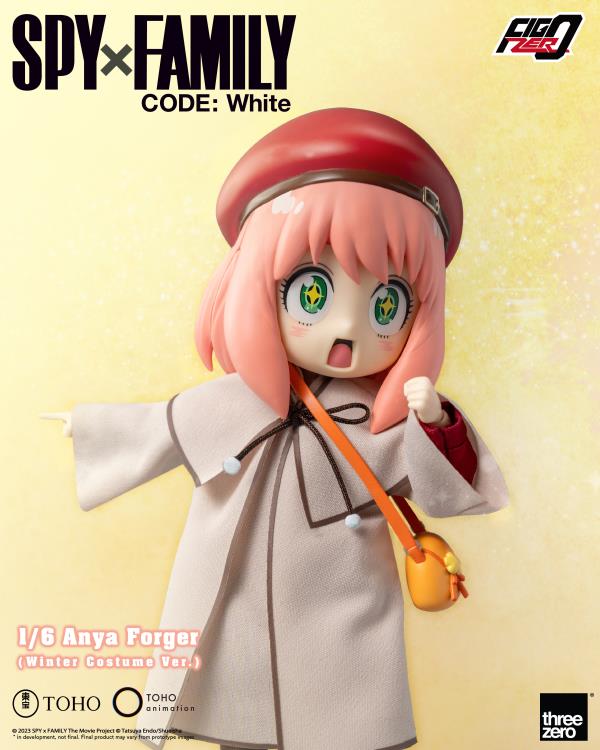 Spy x Family Code: White FigZero Anya Forger (Winter Costume Ver.) 1/6 Scale Figure Gallery Image 5