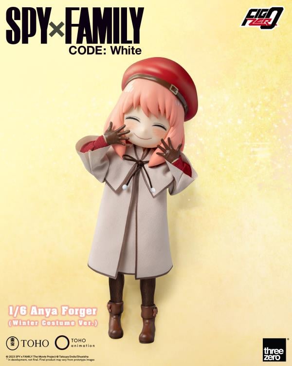 Spy x Family Code: White FigZero Anya Forger (Winter Costume Ver.) 1/6 Scale Figure Gallery Image 4