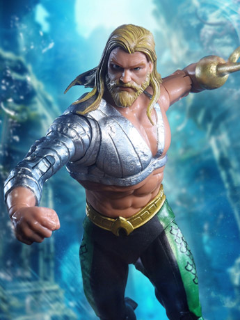 JLA DC Multiverse Aquaman Action Figure (Collect to Build: Plastic Man) Gallery Image 2