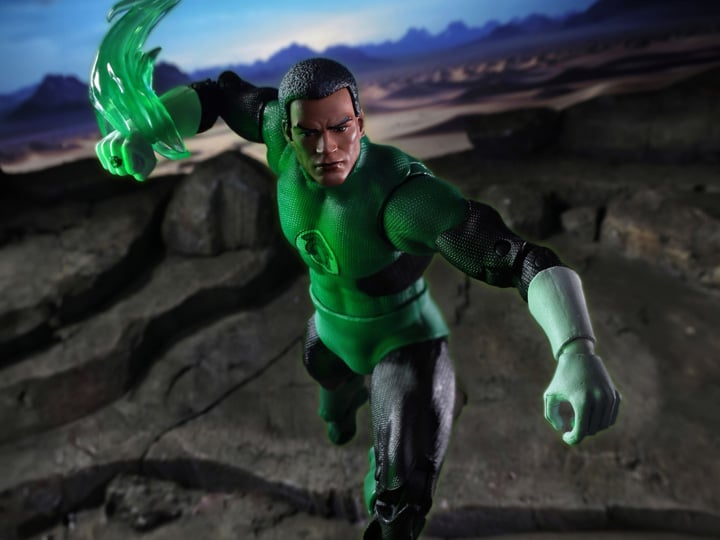 JLA DC Multiverse Green Lantern (John Stewart) Action Figure (Collect to Build: Plastic Man) Gallery Image 1