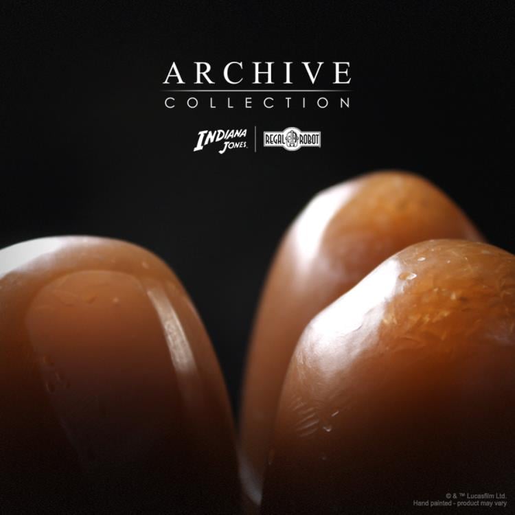 Indiana Jones and the Temple of Doom Sankara Stones Deluxe Limited Edition Prop Replica Set Gallery Image 5