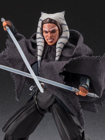 Star Wars: Ahsoka S.H.Figuarts Ahsoka Tano Action Figure