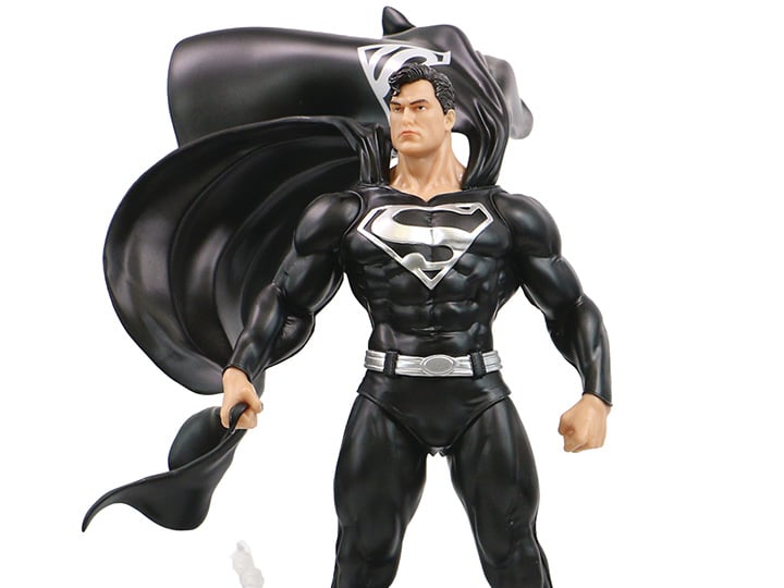 DC Comics Superman (Black & Silver Ver.) 1/8 Scale PX Previews