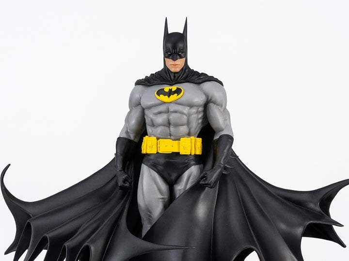 DC Comics Batman (Black Ver.) 1/8 Scale PX Previews Exclusive Statue