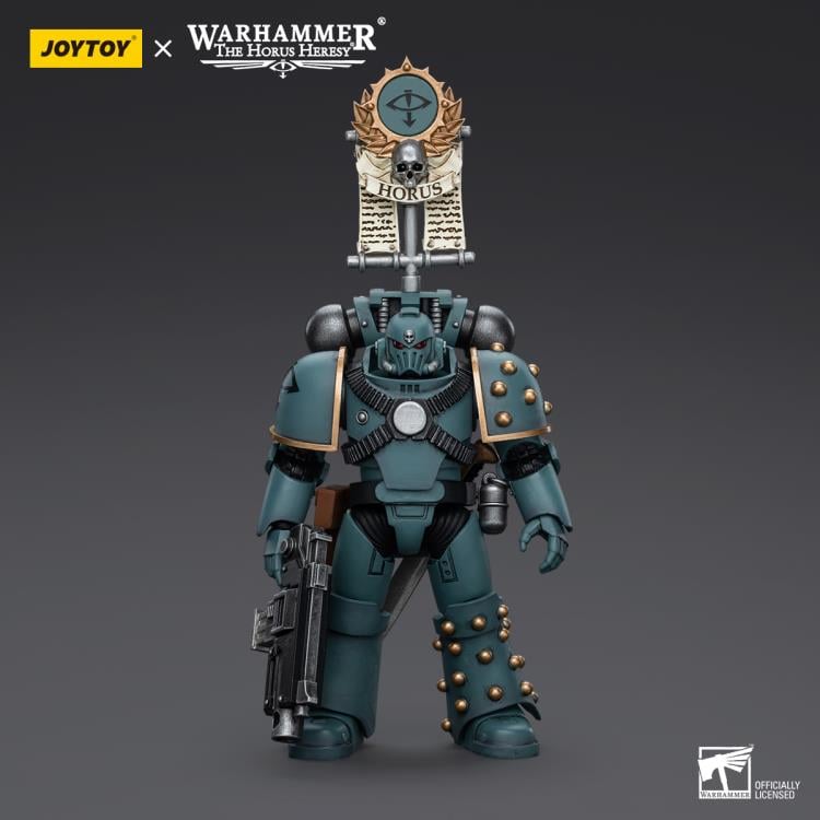 Warhammer: The Horus Heresy Sons of Horus MKIV Tactical Squad Legionary with Legion Vexilla 1/18 Scale Action Figure Gallery Image 6