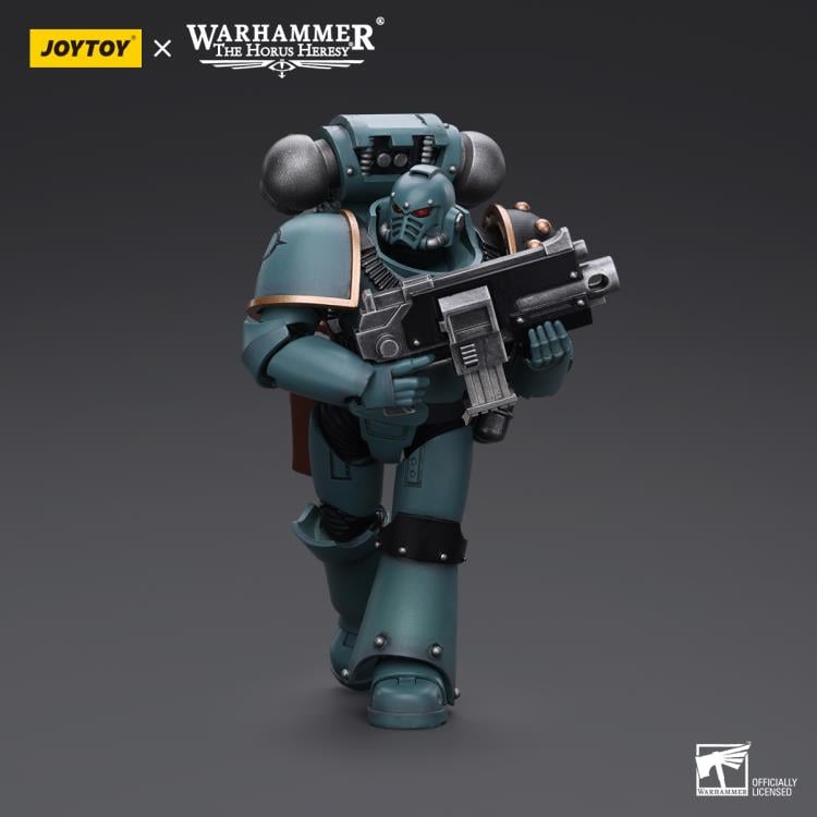 Warhammer: The Horus Heresy Sons of Horus MKIV Tactical Squad Legionary with Bolter 1/18 Scale Action Figure Gallery Image 6