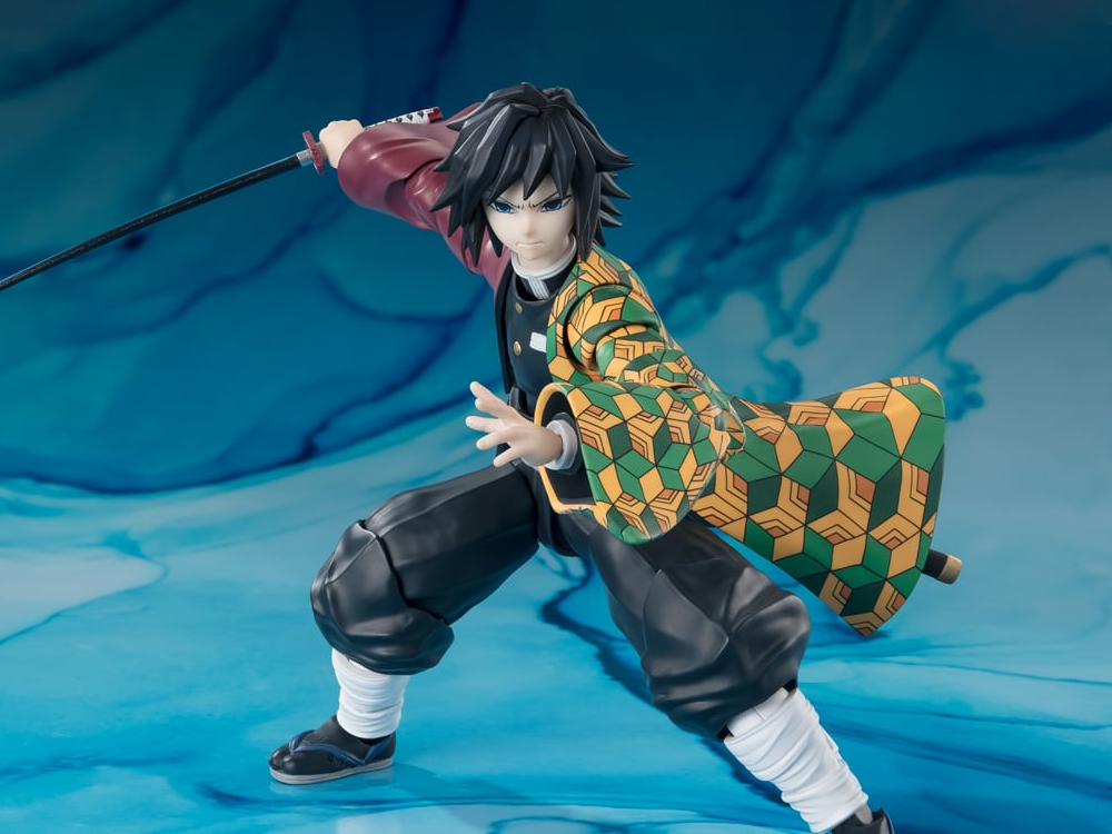 Demon Slayer: Kimetsu no Yaiba S.H.Figuarts Giyu Tomioka Action Figure Gallery Image 1