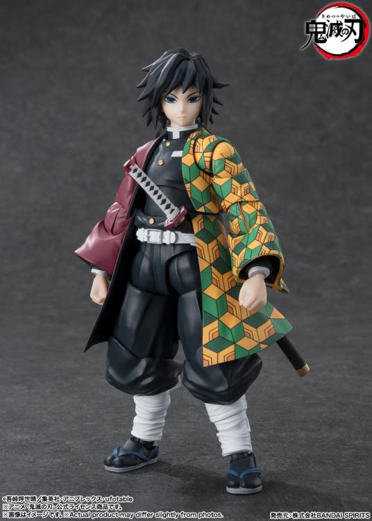 Demon Slayer: Kimetsu no Yaiba S.H.Figuarts Giyu Tomioka Action Figure Gallery Image 3
