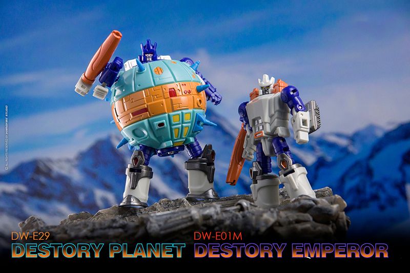 DW-E29 Destroy Planet & DW-E01M Destroy Emperor Figure Set Gallery Image 3