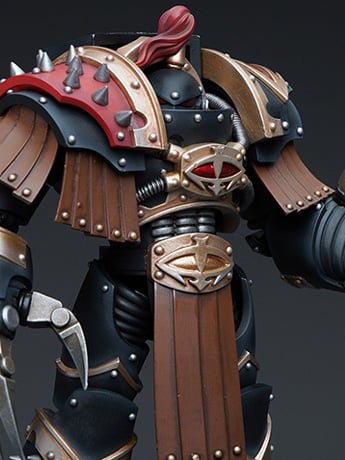 Warhammer: The Horus Heresy Sons of Horus Justaerin Terminator Squad Justaerin with Lightning Claws 1/18 Scale Action Figure Gallery Image 2