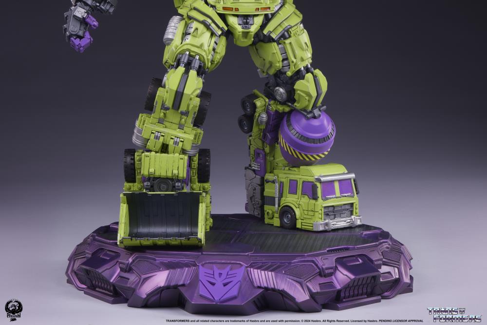 Transformers Museum Scale Devastator Statue Gallery Image 15