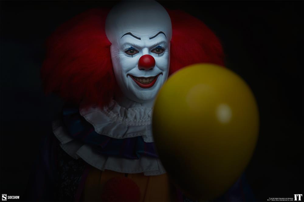 IT (1990) Pennywise 1/6 Scale Figure Gallery Image 7