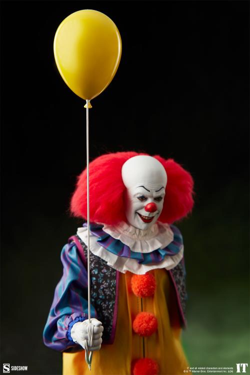 IT (1990) Pennywise 1/6 Scale Figure Gallery Image 14