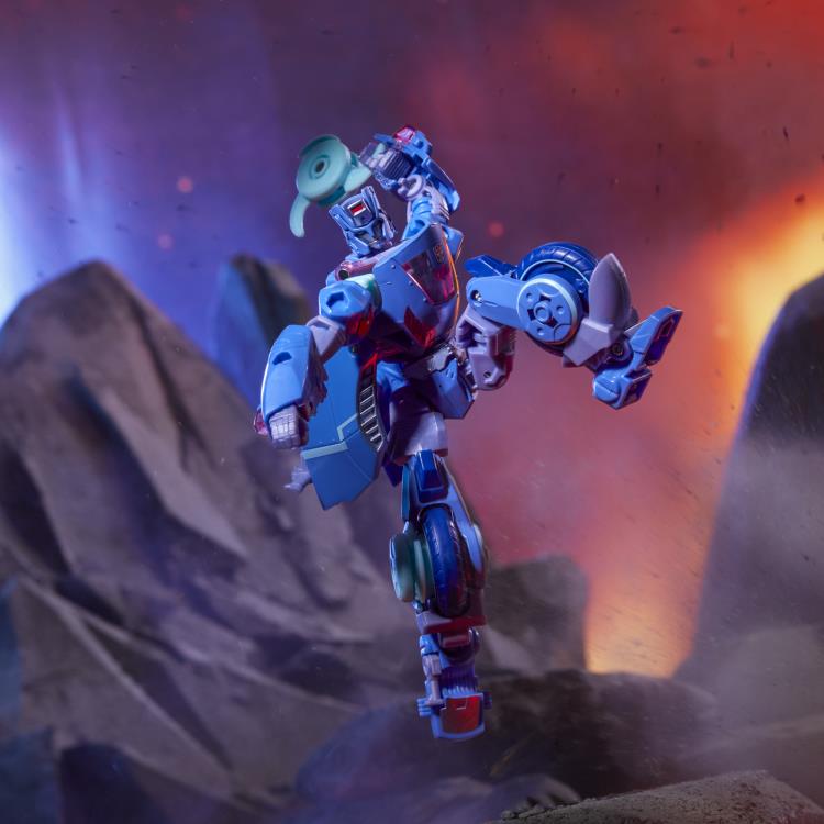 Transformers: Legacy United Deluxe Cyberverse Universe Chromia Gallery Image 5