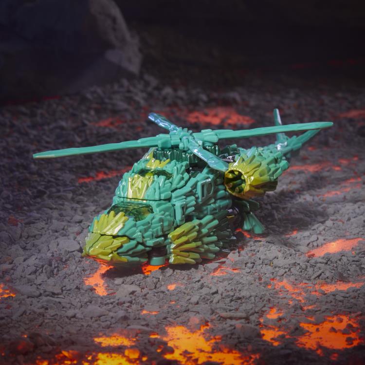 Transformers: Legacy United Deluxe Infernac Universe Shard Gallery Image 7